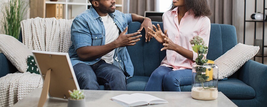 couple arguing | relationship therapy in tigard, or | relationship problems in tigard, or | therapy for relationship issues | 97223 | 97224 | 97281 A couple appears to be arguing on a sofa. Learn how therapy for relationship issues can offer support by contacting an online therapist in Oregon. Search for therapy for relationship problems to learn more about relationship therapy in Tigard, OR.